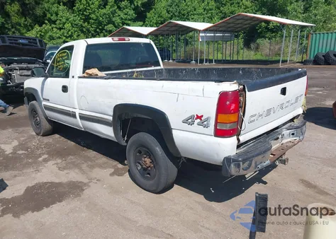 2001 Chevrolet Silverado from USA, damaged, VIN 1GCHK24U51E147005